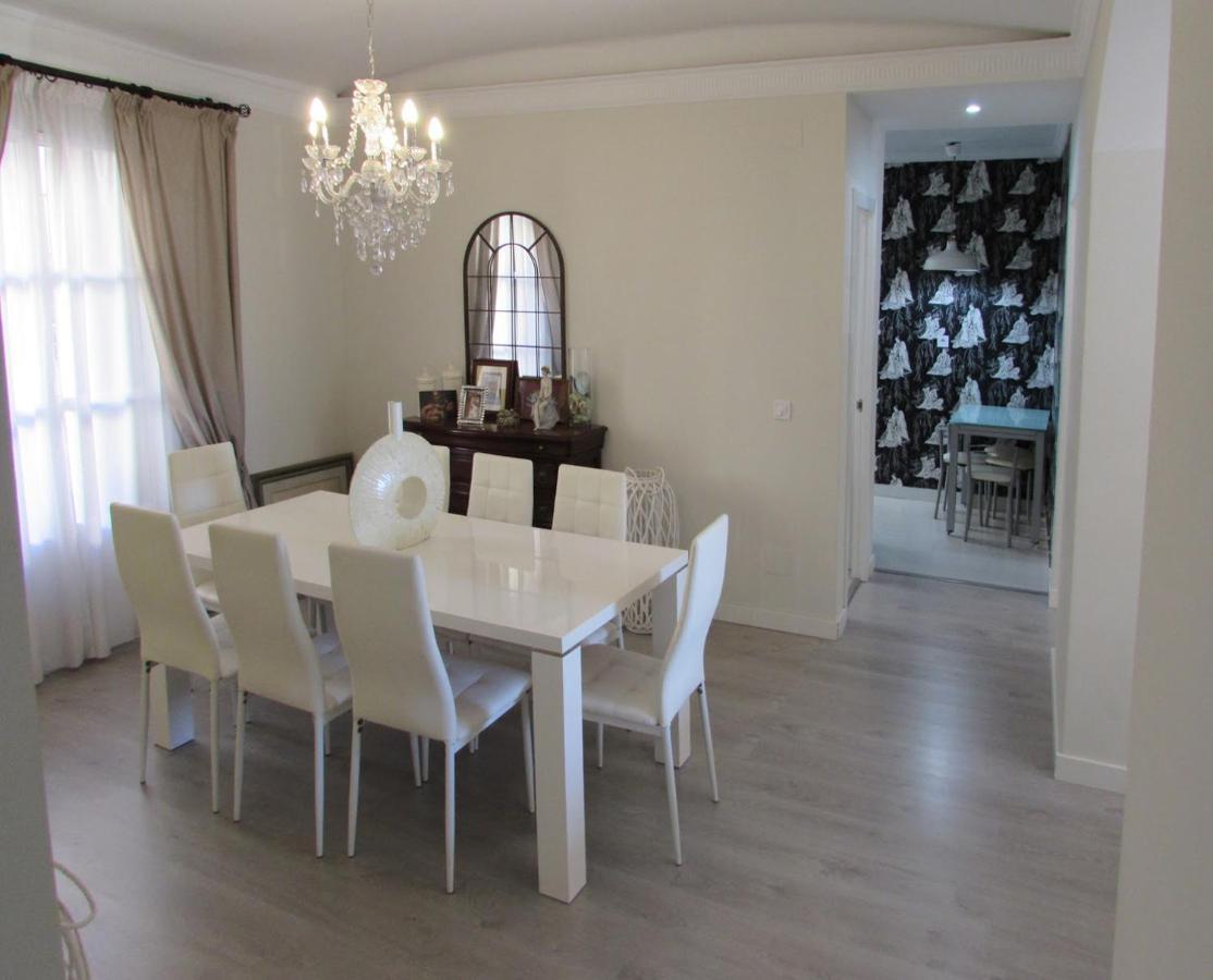 Apartamento A 50 Metros De La Playa Malagueta Con Vistas Al Mar Малага Екстер'єр фото