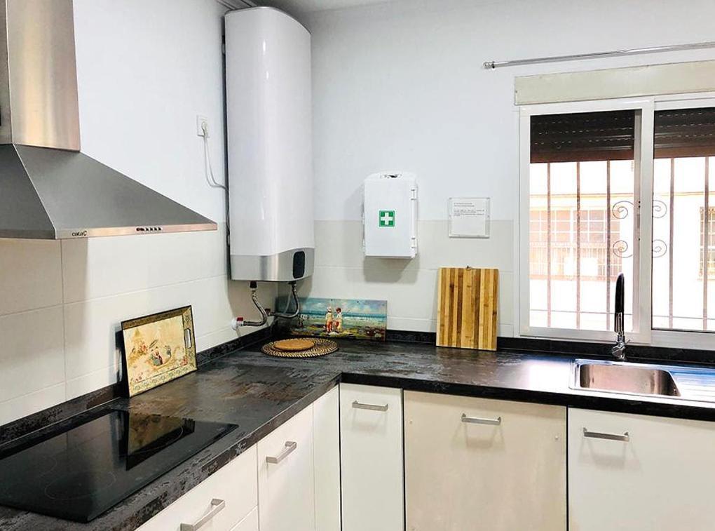 Apartamento A 50 Metros De La Playa Malagueta Con Vistas Al Mar Малага Екстер'єр фото