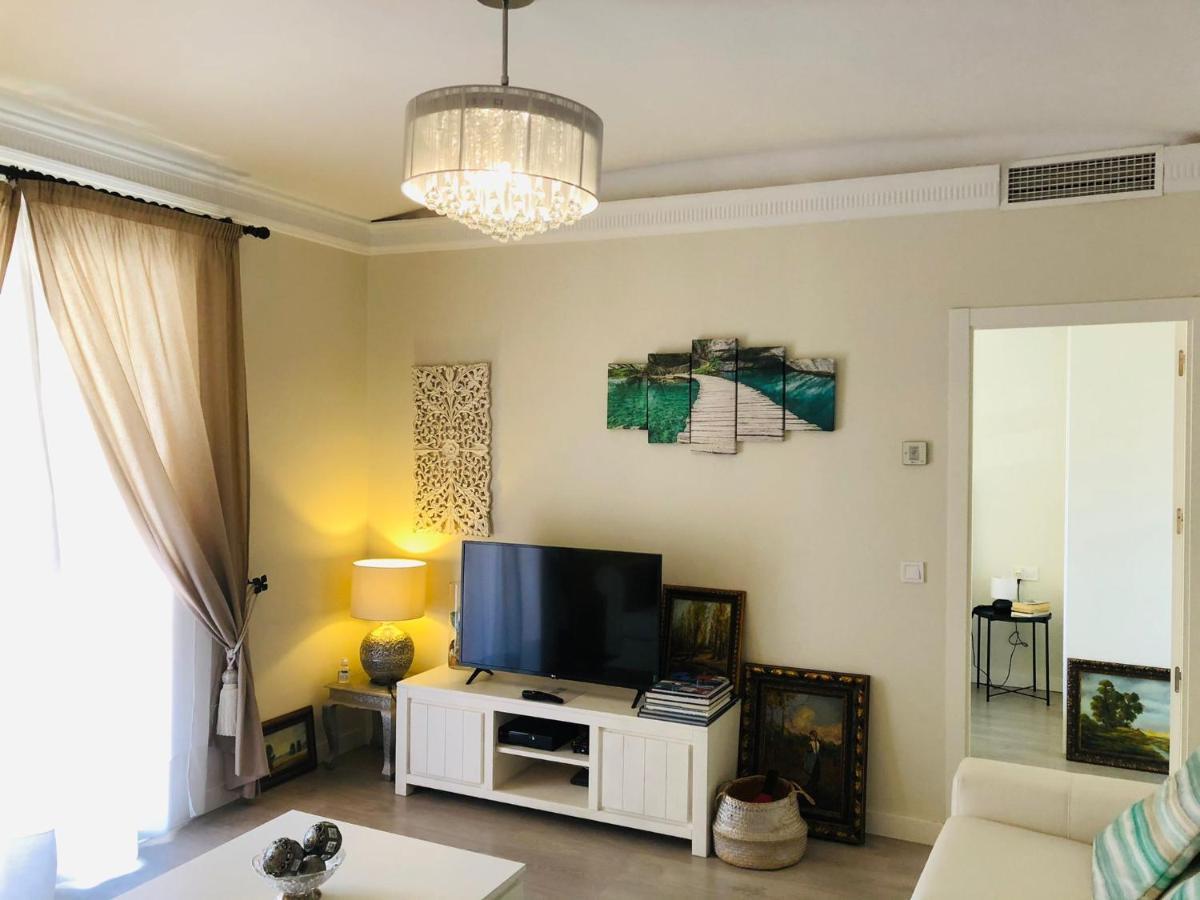 Apartamento A 50 Metros De La Playa Malagueta Con Vistas Al Mar Малага Екстер'єр фото